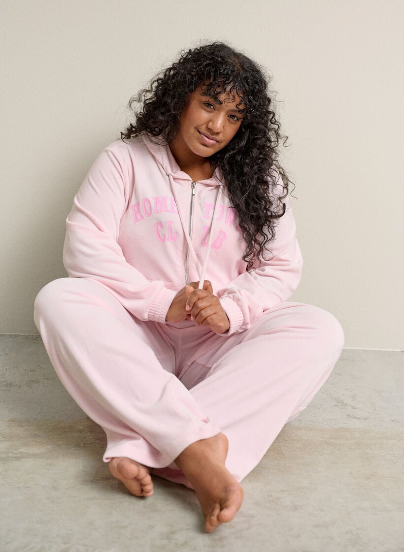 Mjuk huvtr&ouml;ja i velour med dragkedja, Rosa, Image image number 0