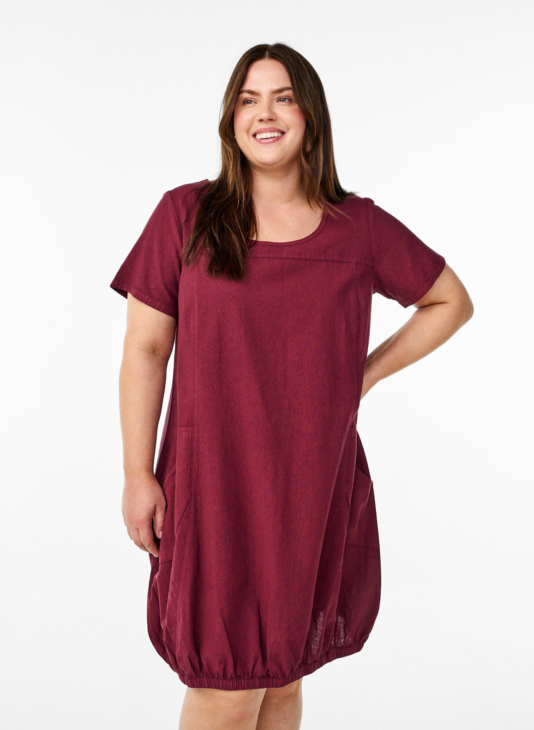 ZizziKort&auml;rmad kl&auml;nning i bomull, M&ouml;rk Bordeaux, Model image number 0