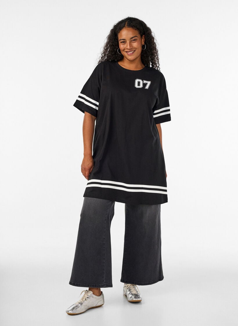 Kort t-shirtkl&auml;nning med sportiga detaljer, Svart, Model image number 1