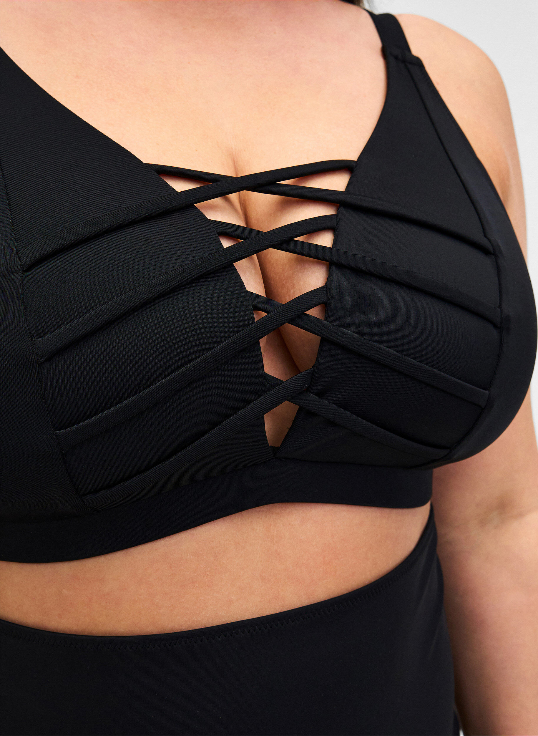 Zizzi Bikini&ouml;verdel, Svart, Model image number 3