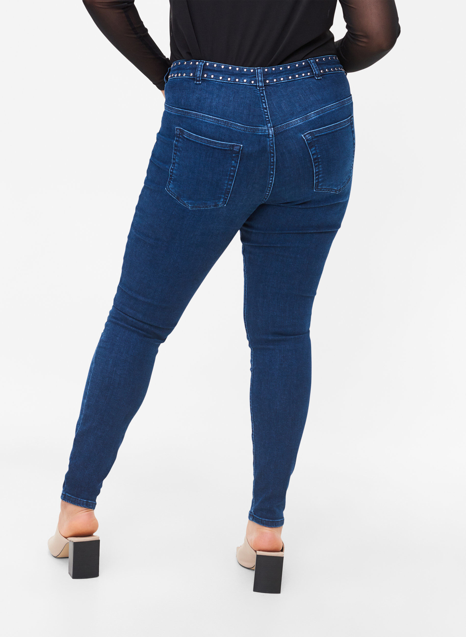 Zizzi Super slim Amy jeans med nitar, Dark blue, Model image number 1