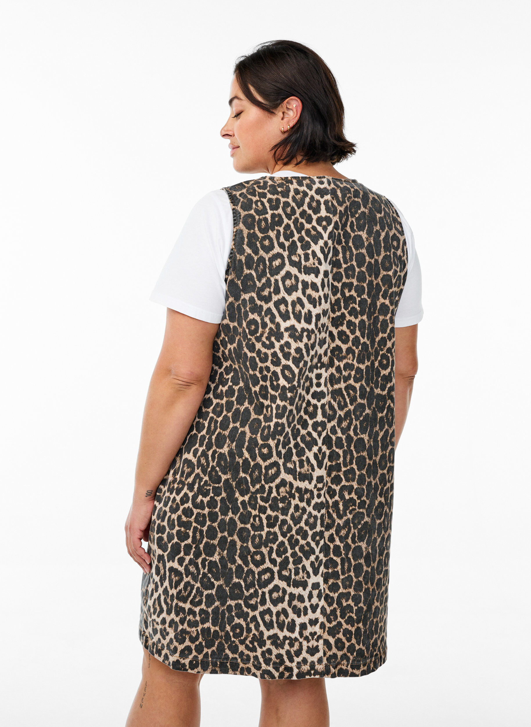 Zizzi &Auml;rml&ouml;s kl&auml;nning med fickor och leopardm&ouml;nster, Brun, Model image number 2