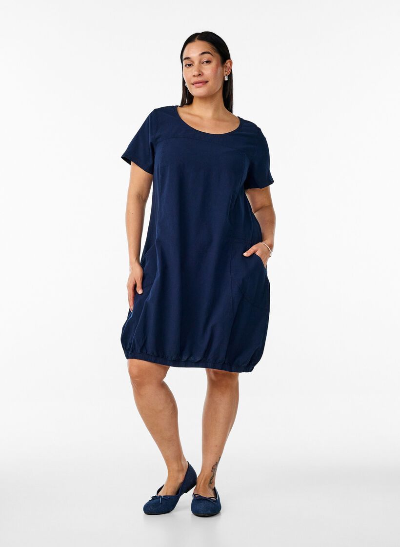 Kort&auml;rmad kl&auml;nning i bomull, Bl&aring;, Model image number 1