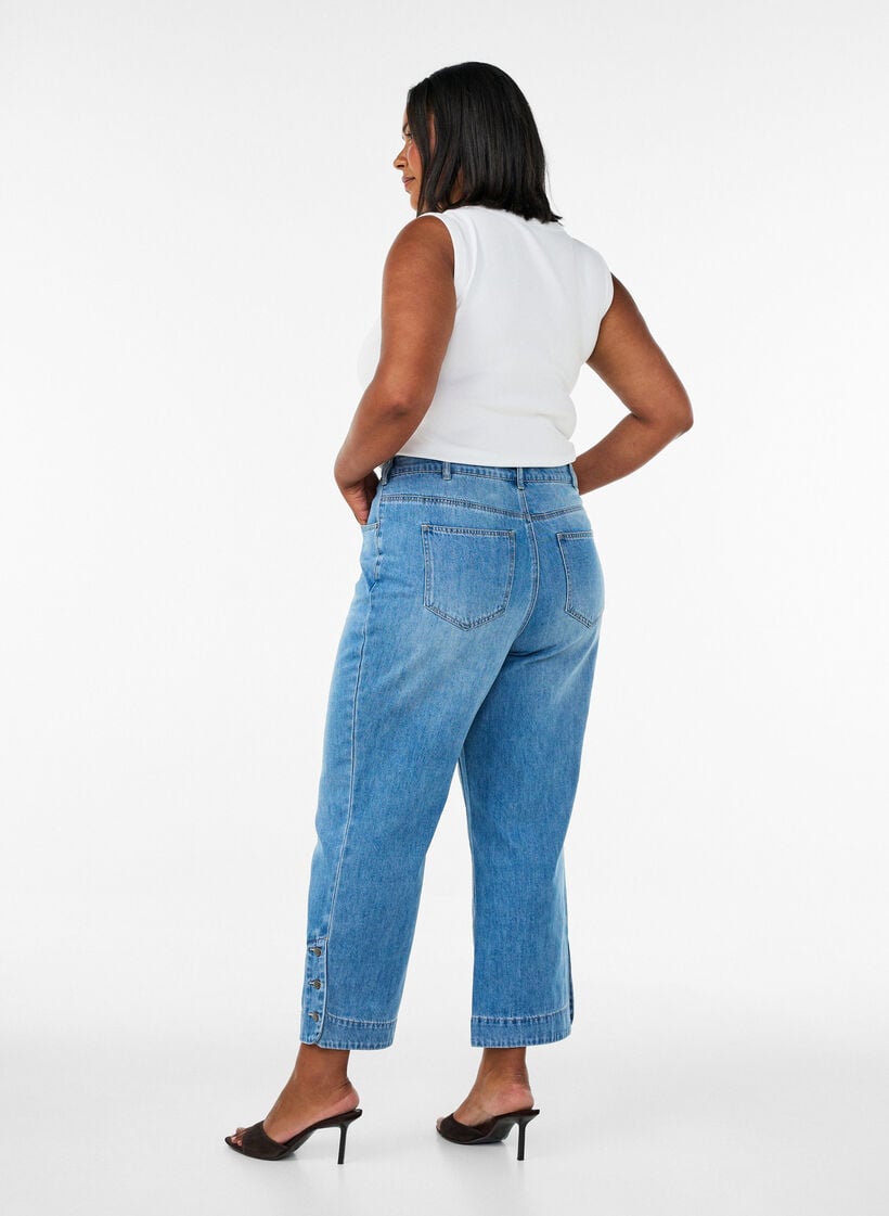 Croppade Kiana-jeans med rak passform och knappdetaljer, Bl&aring;, Model image number 1