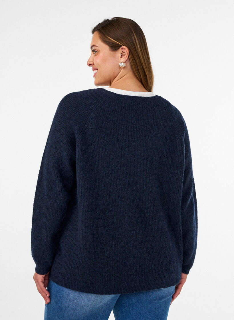 Stickad blus med v-ringning och raglan&auml;rmar, Bl&aring;, Model image number 2