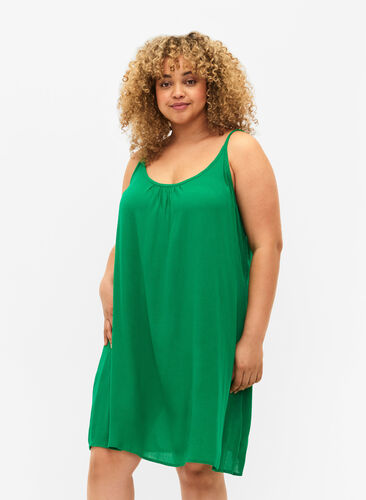 Enfärgad slipklänning i viskos, Jolly Green, Model image number 2