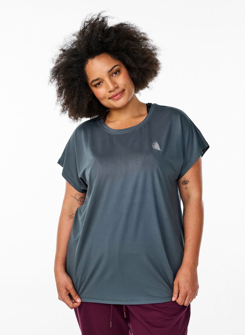 Enf&auml;rgad tr&auml;nings-T-shirt, Gr&ouml;n, Model image number 0