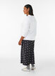 Midikjol i satin, Svart, Model image number 1