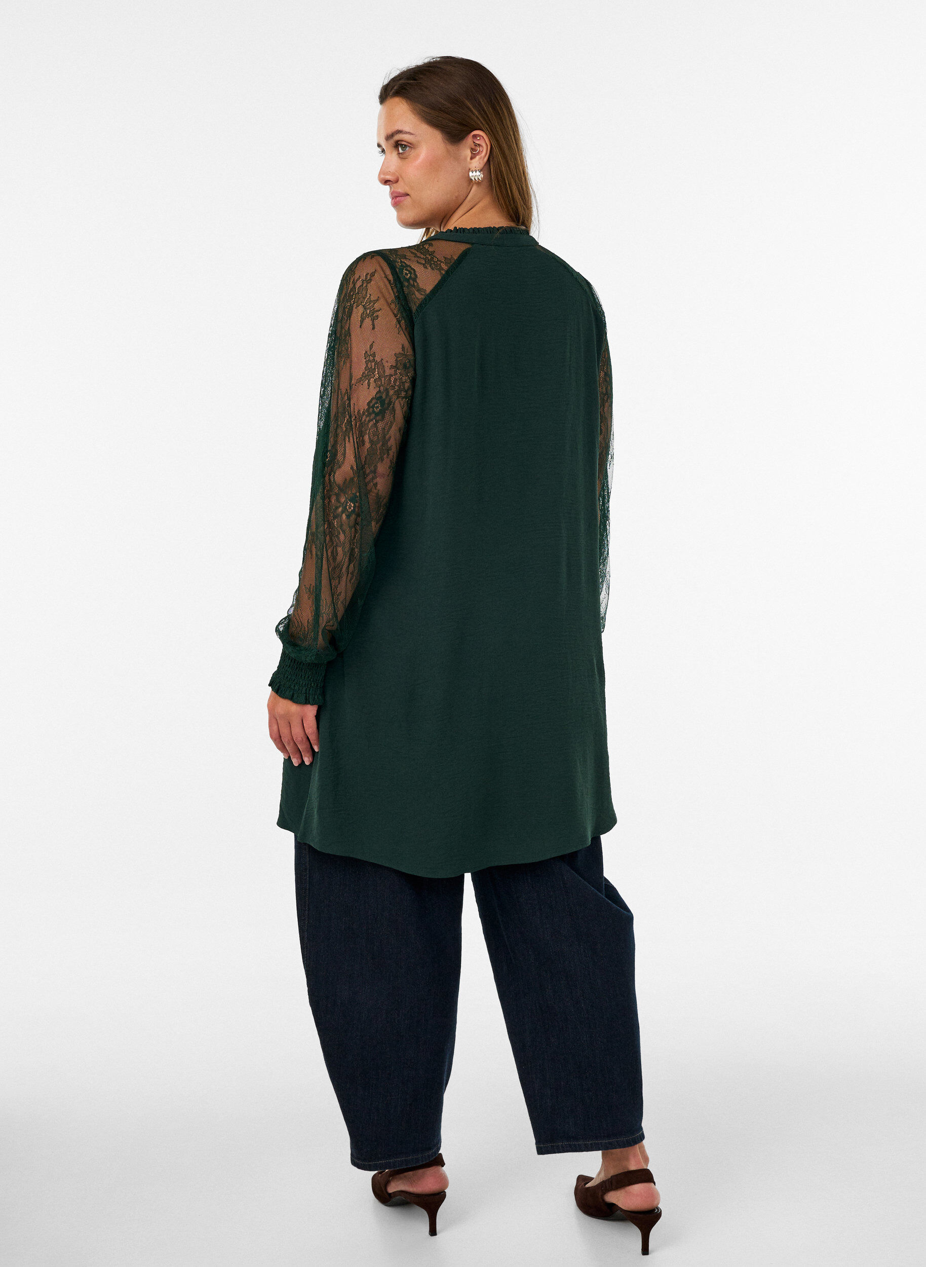 ZizziTunika med &auml;rmar i skir spets, Gr&ouml;n, Model image number 2