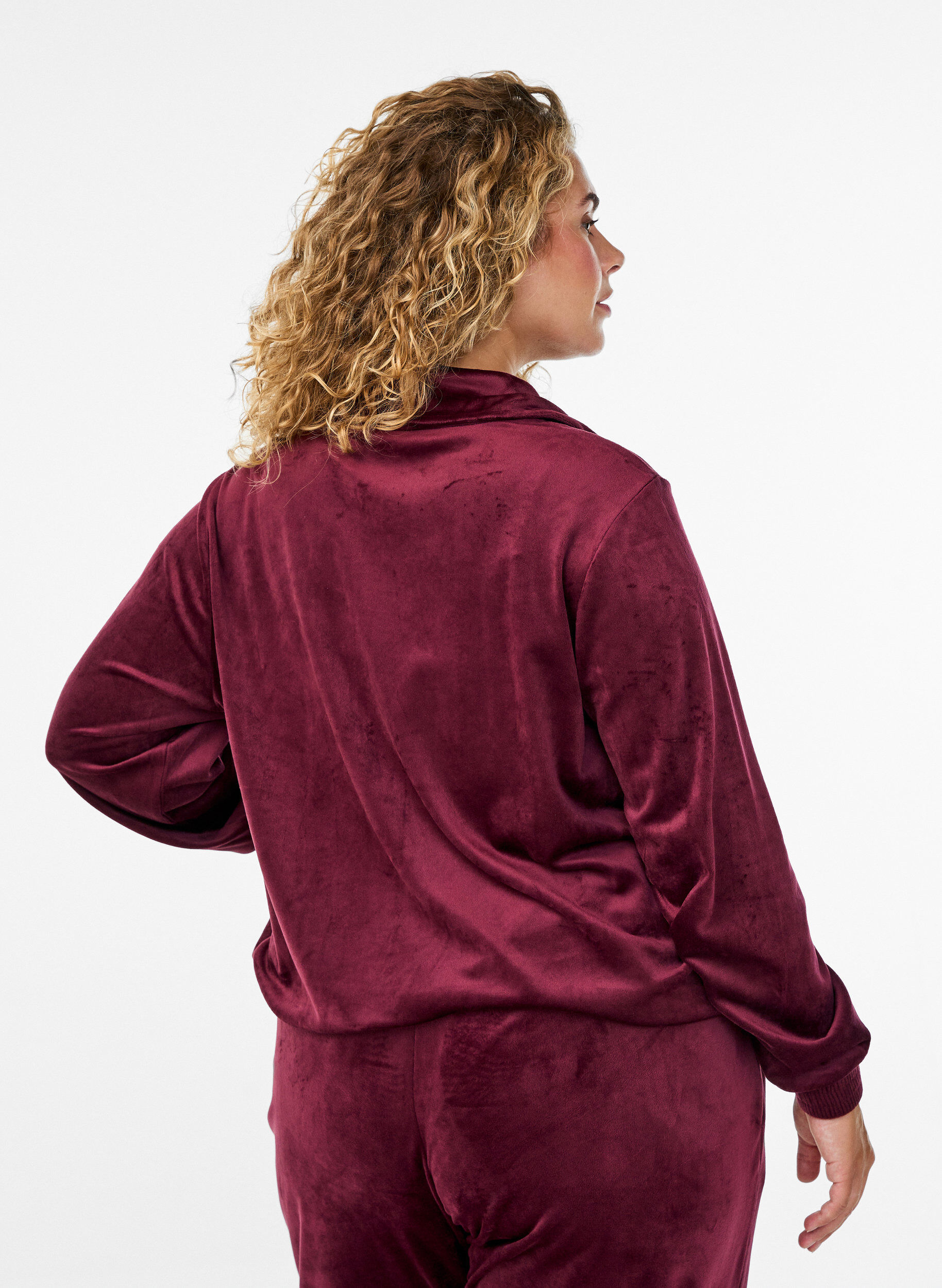 Zizzi Cardigan i velour med dragkedja och h&ouml;g krage, M&ouml;rk Bordeaux, Model image number 2