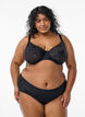 Heltäckande BH med spets, Svart, Model image number 1