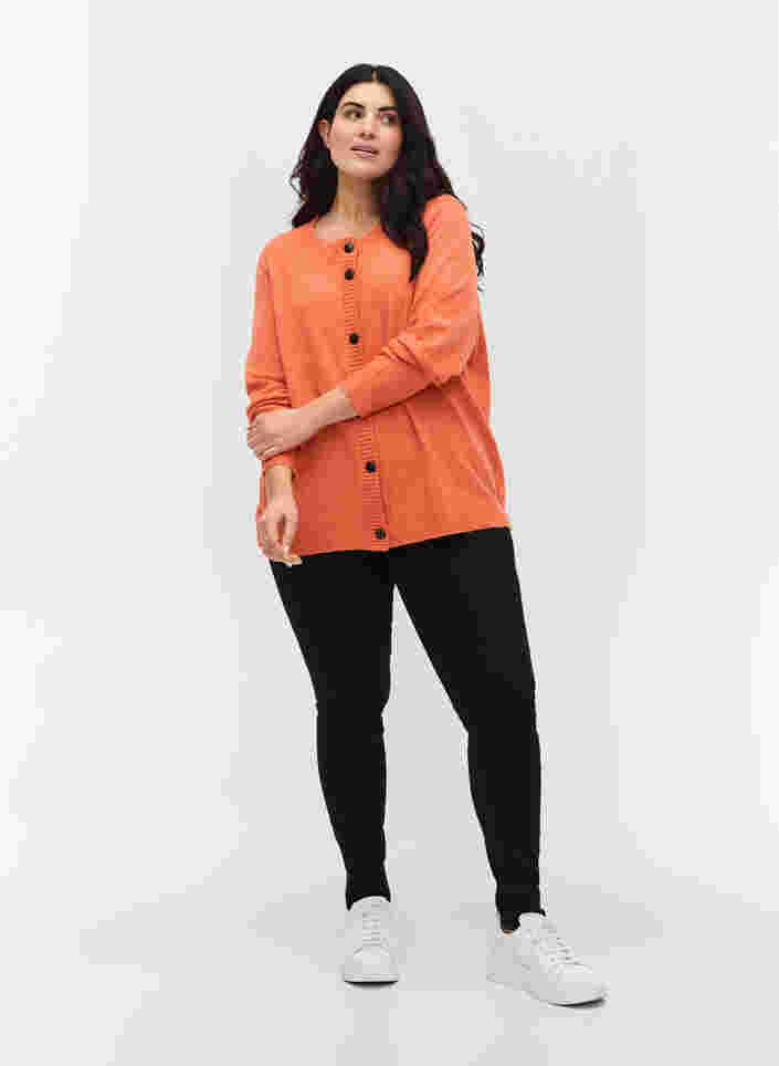 Kort stickad kofta med kontrastfärgade knappar, Mandarin Orange Mel, Model image number 2