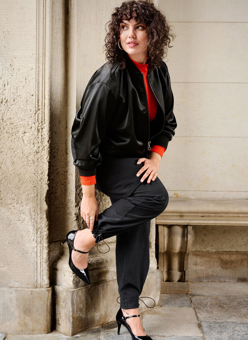 Bomberjacka med dragkedja och snören, Black, Image image number 1