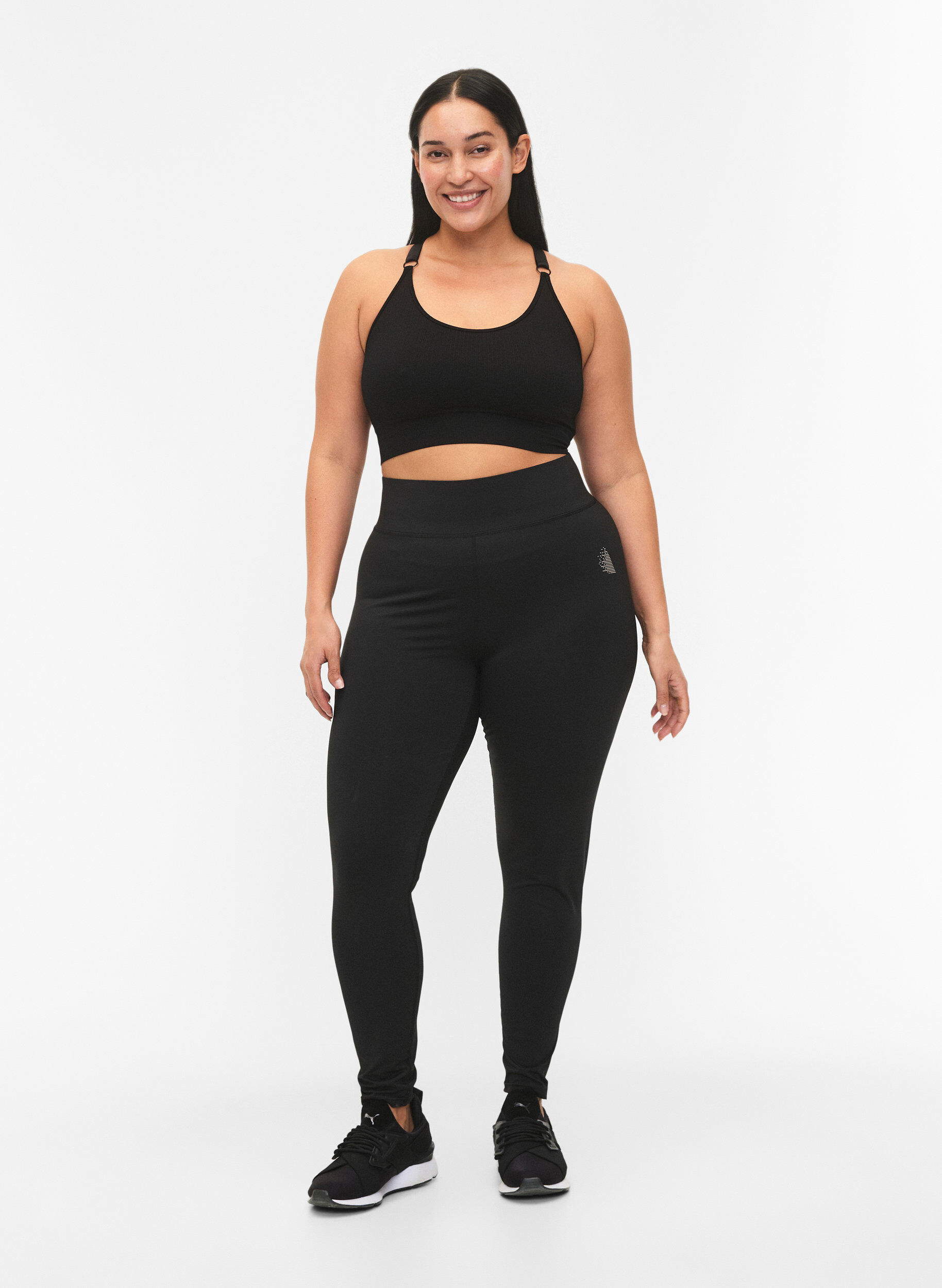 Zizzi Seamless sport-bh i ribbat material, Black, Model image number 3