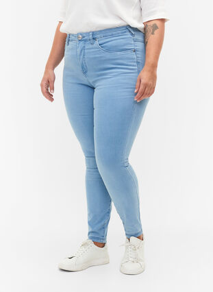 Super slim Amy jeans med hög midja, Ex Lt Blue, Model image number 2