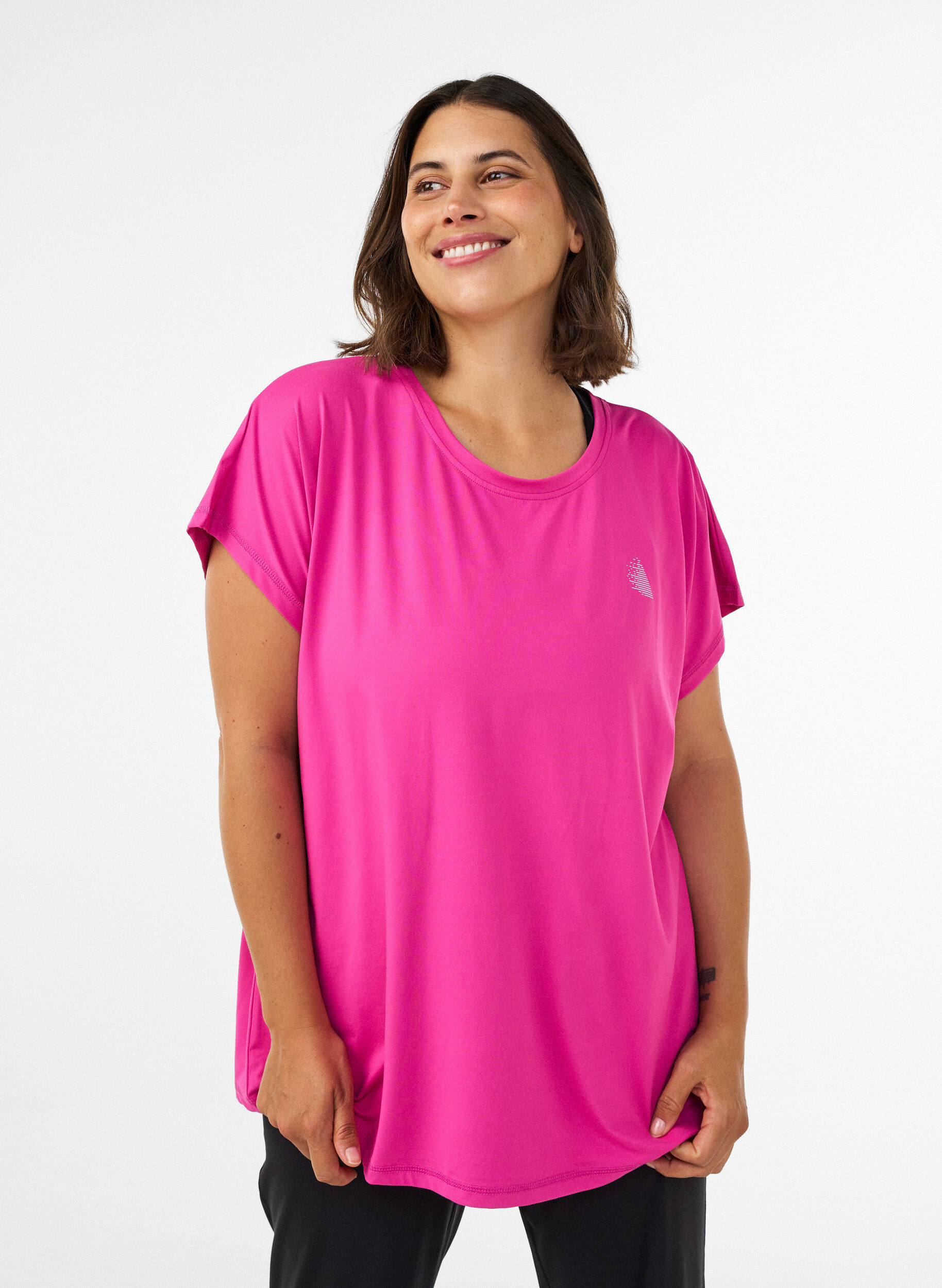 Enf&auml;rgad tr&auml;nings-T-shirt, Rosa, Model