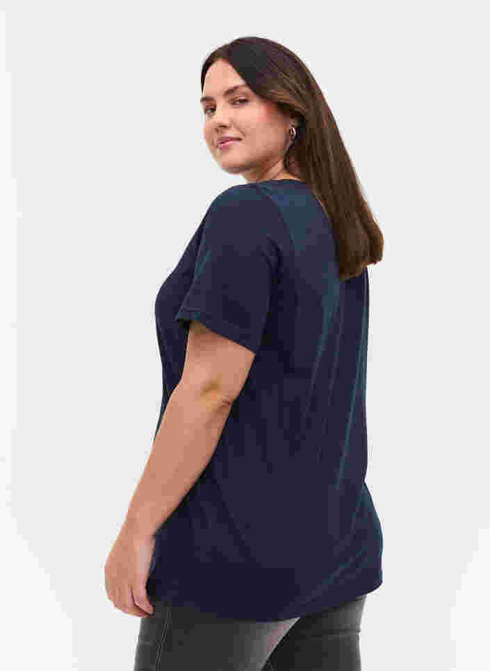 T-shirt i ekologisk bomull med v-ringning, Navy Blazer, Model image number 1