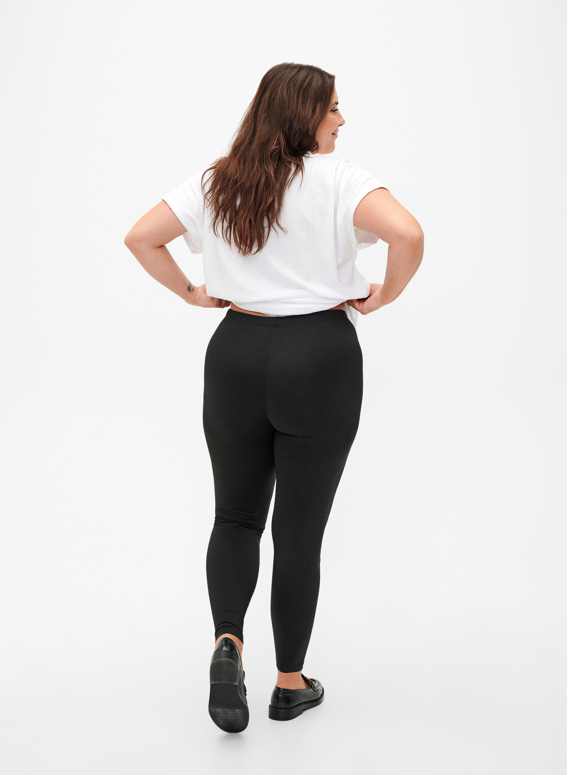 Zizzi 2-pack basic leggings, Svart, Model image number 2
