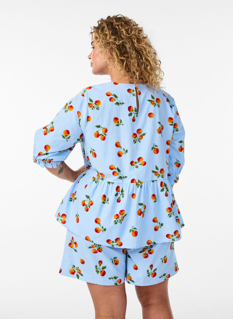 Shorts i bomull med tomatm&ouml;nster och h&ouml;g midja, Bl&aring;, Model image number 2