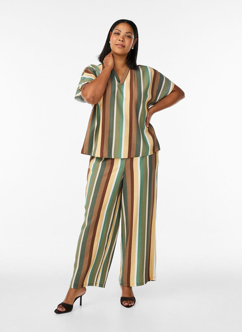 L&ouml;s byxa i viskos med r&auml;nder, Brun, Model image number 0