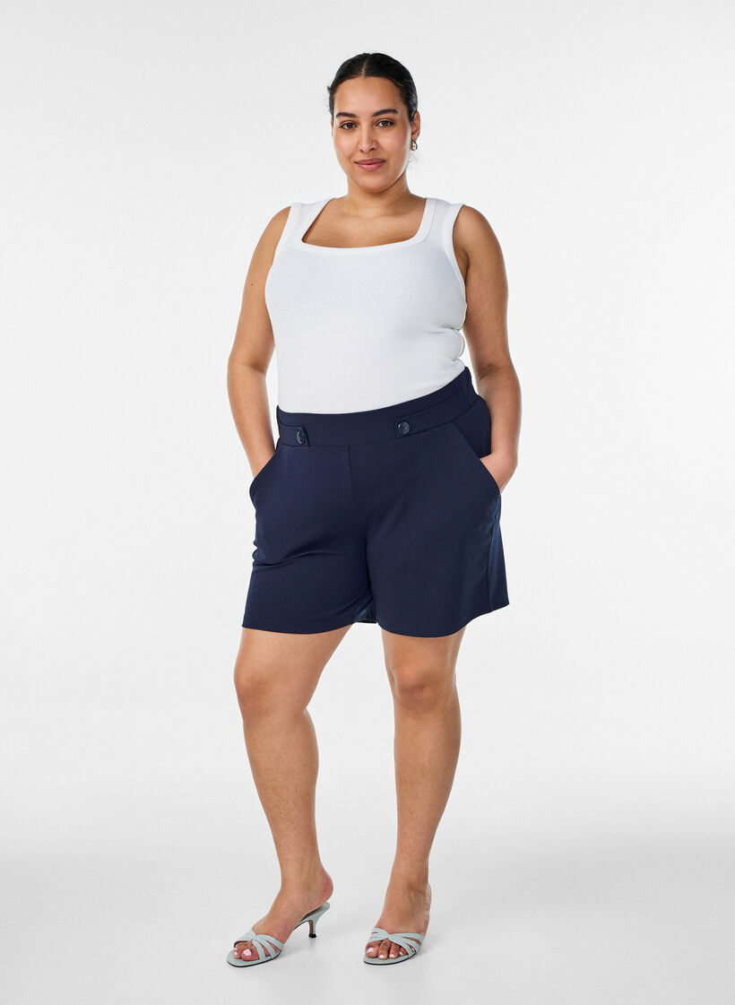 Shorts med fickor och l&ouml;s passform, Bl&aring;, Model image number 1