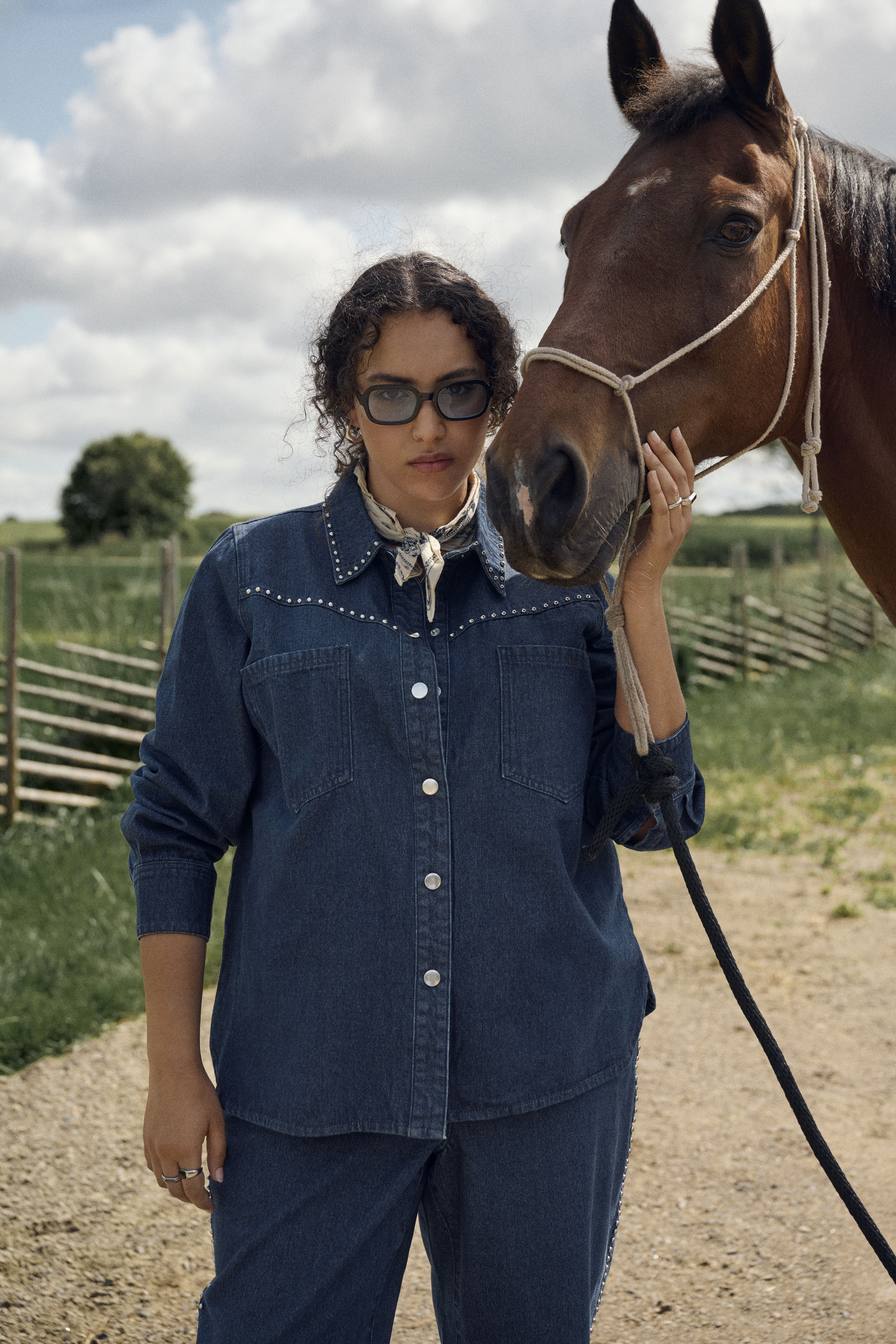 Matchande denimset, , Model