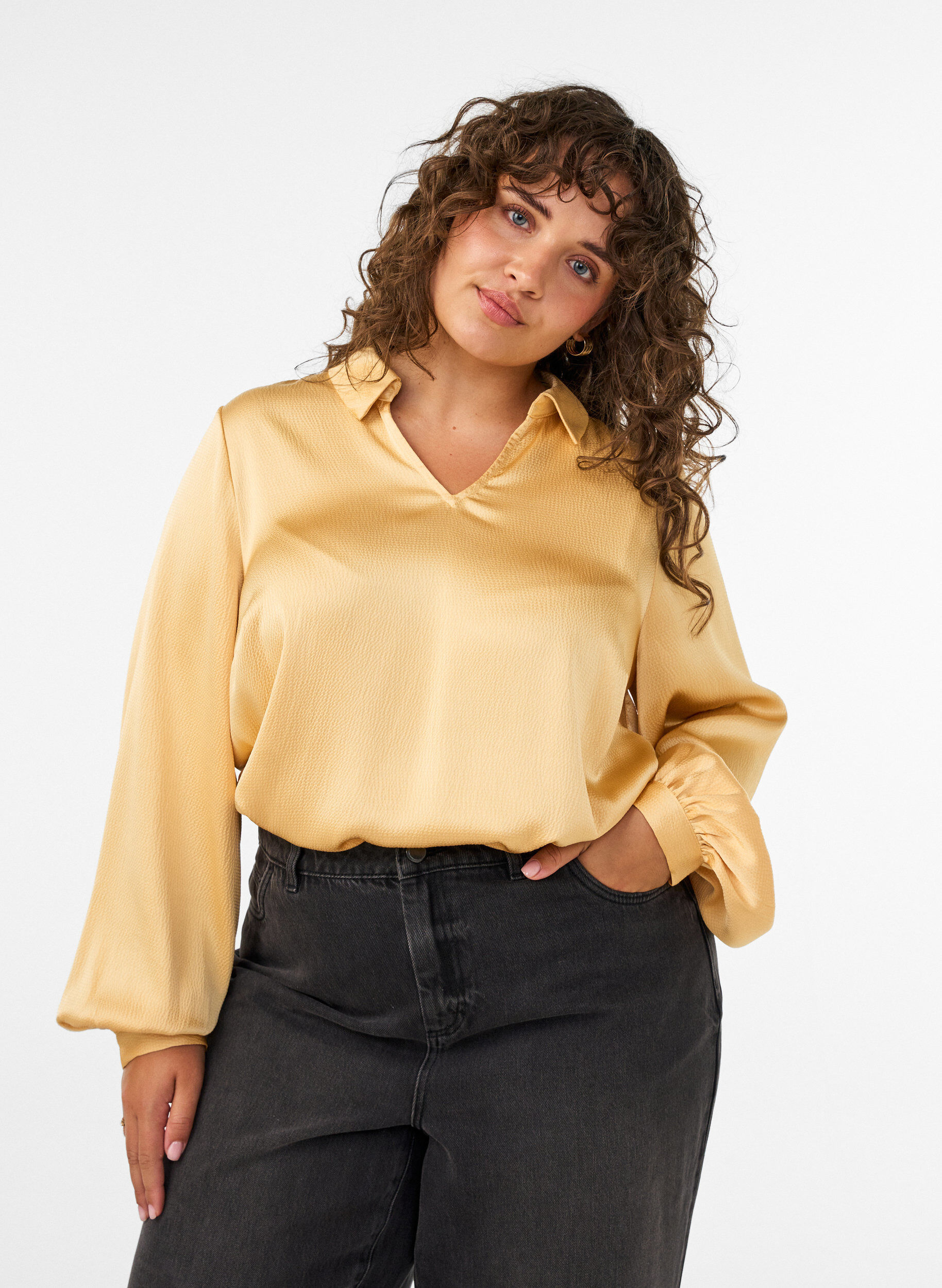 Blus med skjortkrage och v-ringning, Gul, Model