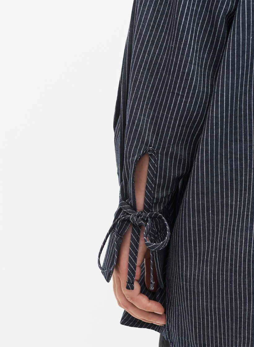 Skjorta med knytning på ärmen, Navy Stripe, Model image number 2