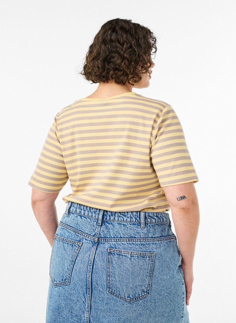 Randig t-shirt med ribbad struktur, Gul, Model image number 2
