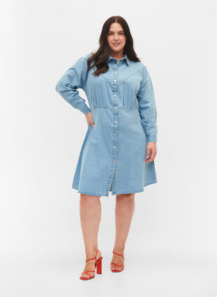 Jeansklänning med knappar och långa ärmar, Light blue denim, Model image number 2