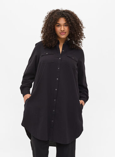 Lång bomullsskjorta med bröstfickor, Black, Model image number 0