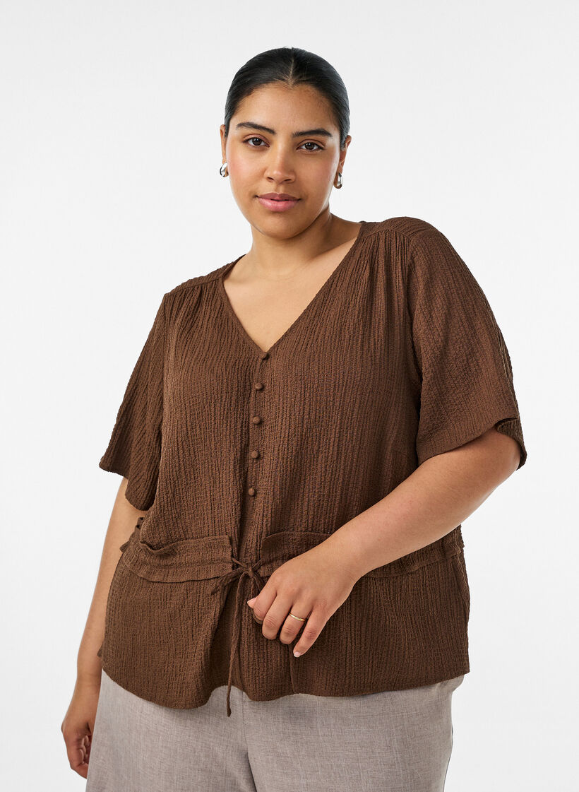 Blus med struktur och knyt i midjan, Brun, Model image number 0