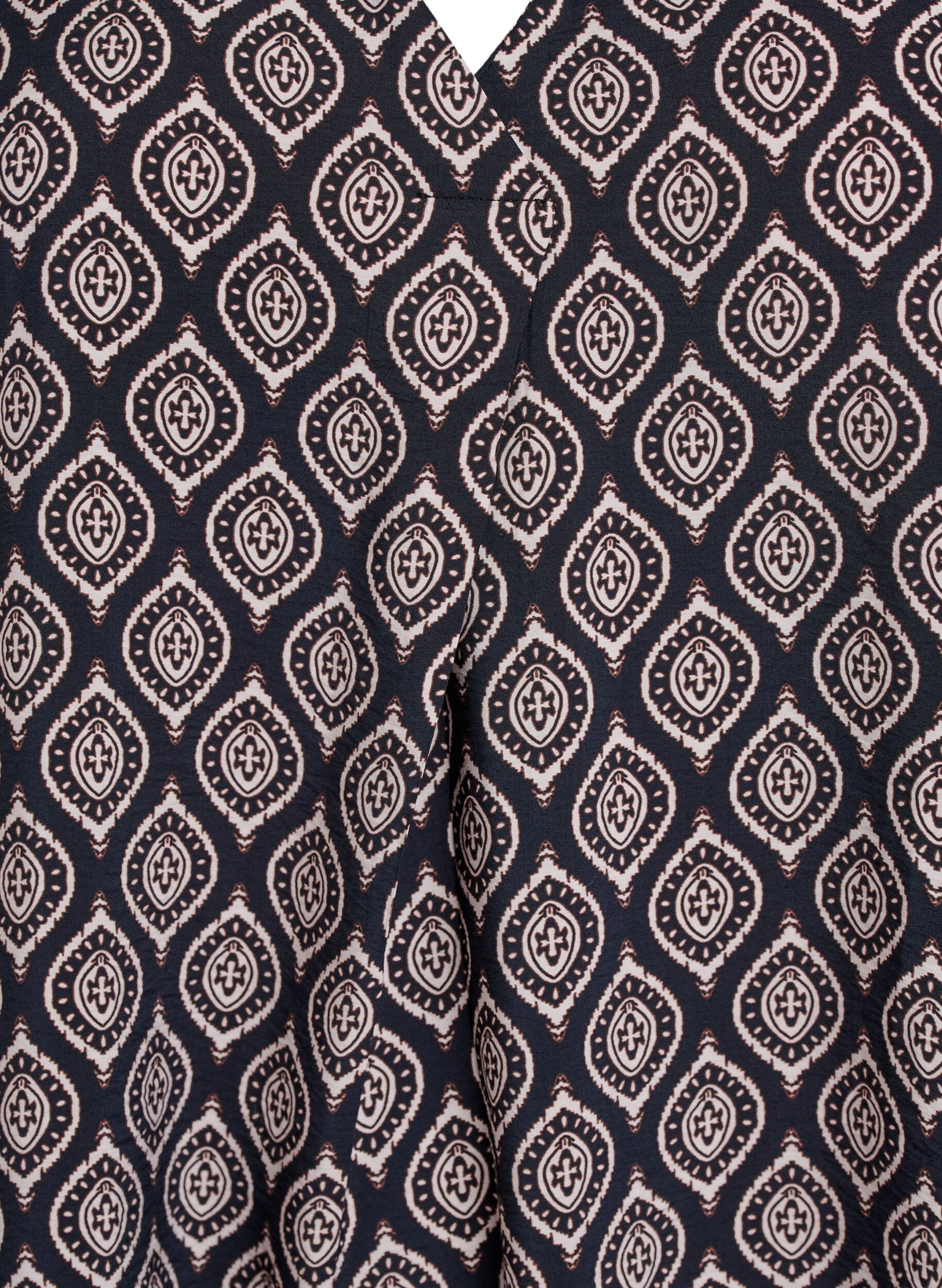 Zizzi Kl&auml;nning med v-ringning i viskos, Bl&aring;, Packshot image number 2