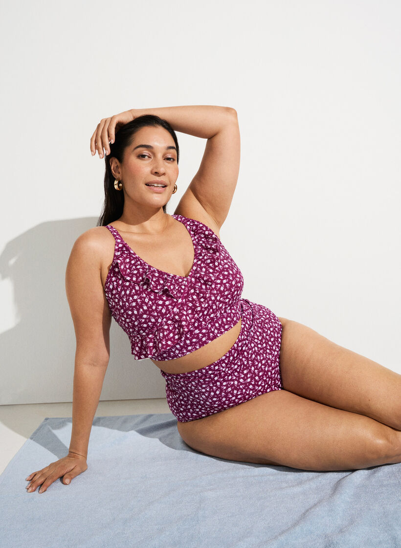 Bikinitopp med blommigt tryck och volangdetaljer, R&ouml;d, Image image number 0