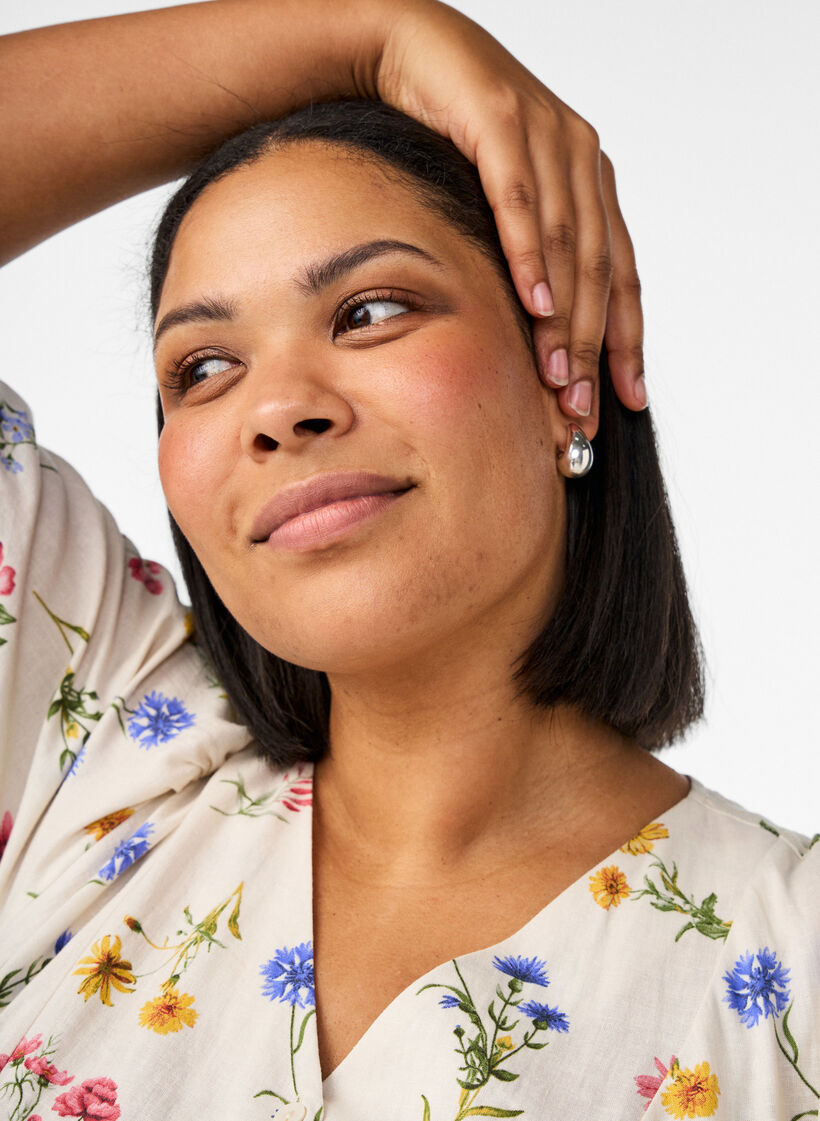 Midikl&auml;nning i linne och viskos med volang&auml;rmar, Beige, Model image number 2