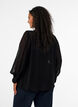 Blus i viskos med volangkrage, Svart, Model image number 2