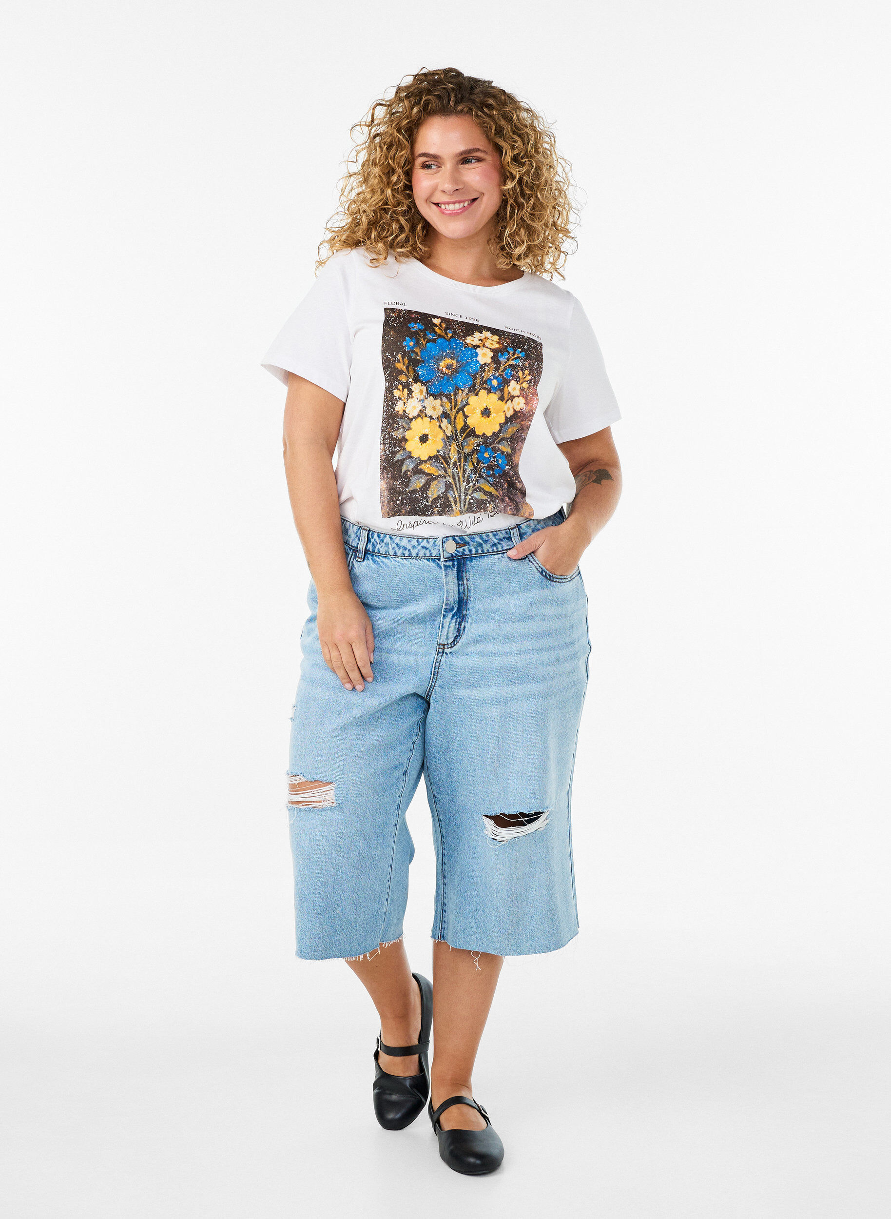 ZizziT-shirt i bomull med tryck framtill, Vit, Model image number 1