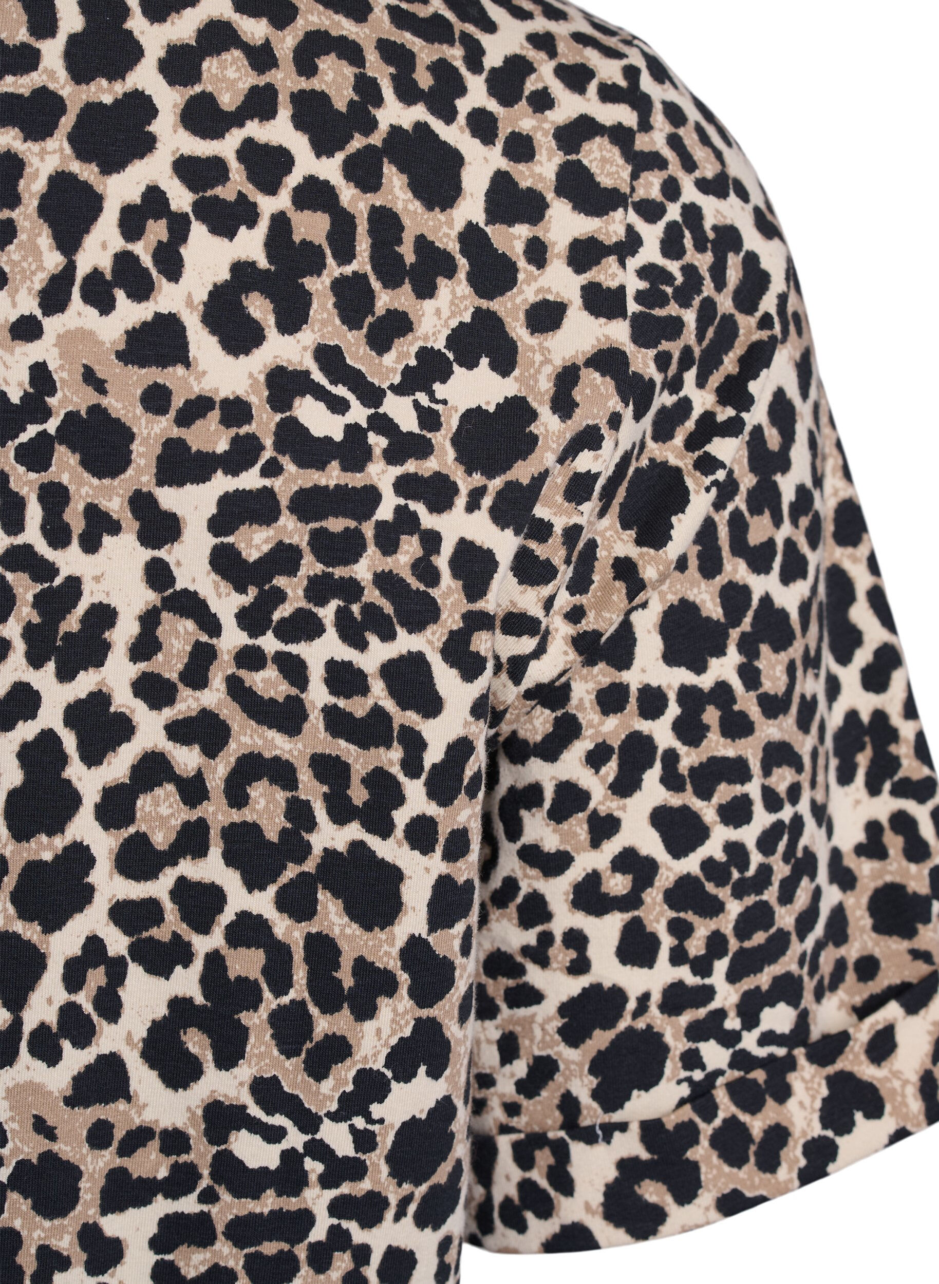 Zizzi T-shirt med rund hals och helt&auml;ckande tryck, Brun, Packshot image number 3