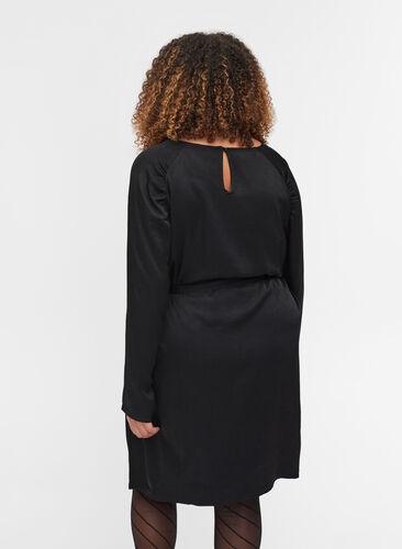 Långärmad klänning med matchande midjebälte, Black, Model image number 1