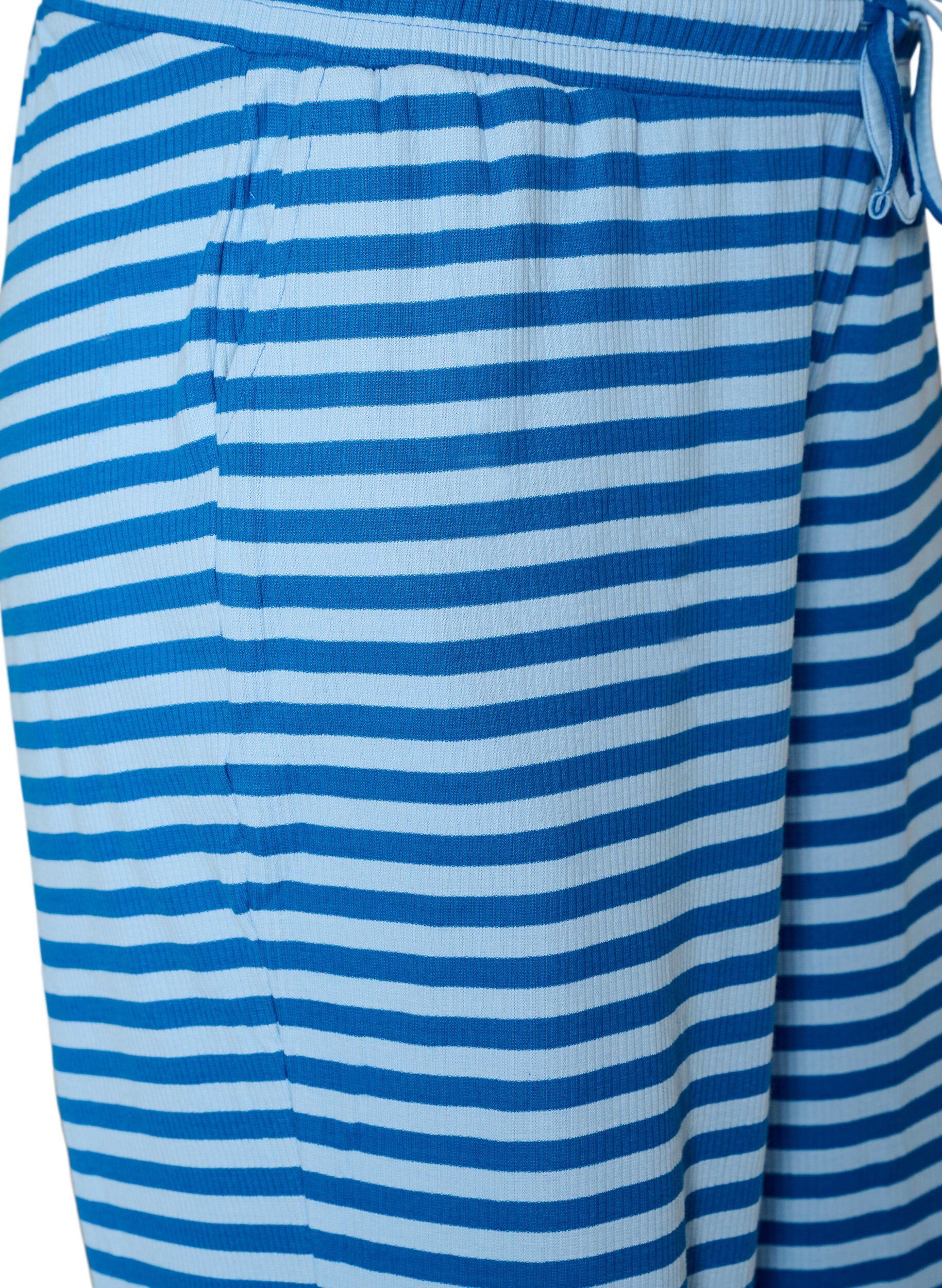 ZizziRandiga pyjamasbyxor med h&ouml;g midja och vida ben, Bl&aring;, Packshot image number 2