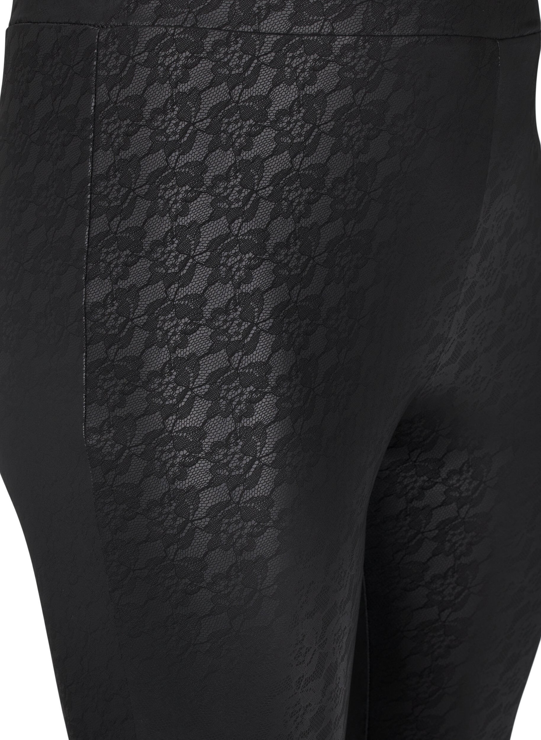 Zizzi Leggings i konstl&auml;der med spetsstruktur, Svart, Packshot image number 2