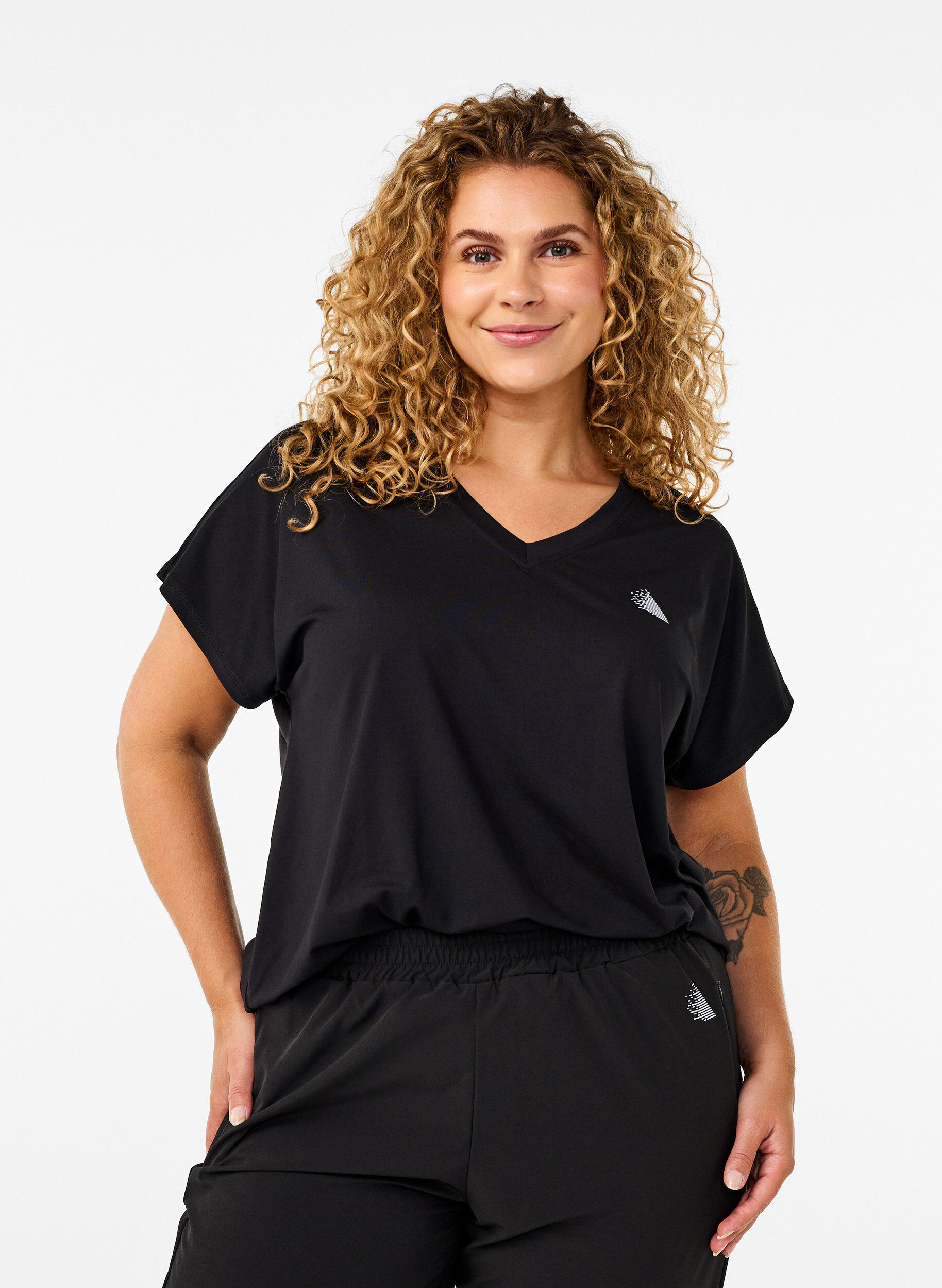 Zizzi V-ringad tr&auml;nings-t-shirt, Black, Model image number 0