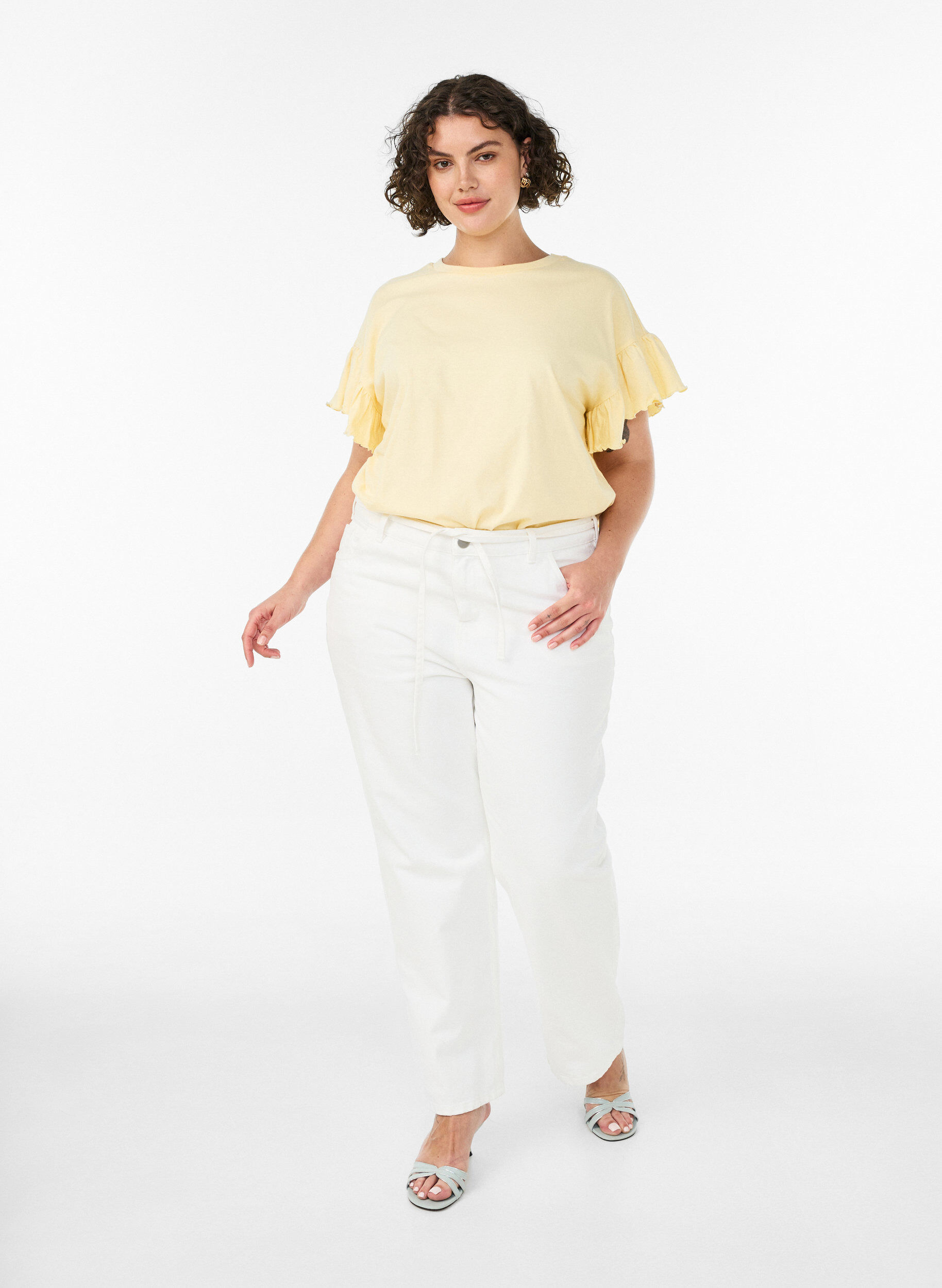 ZizziT-shirt i ekologisk bomull med volang&auml;rmar, Gul, Model image number 1