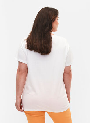 T-shirt i bomull med broderi anglaise, Bright White, Model image number 1