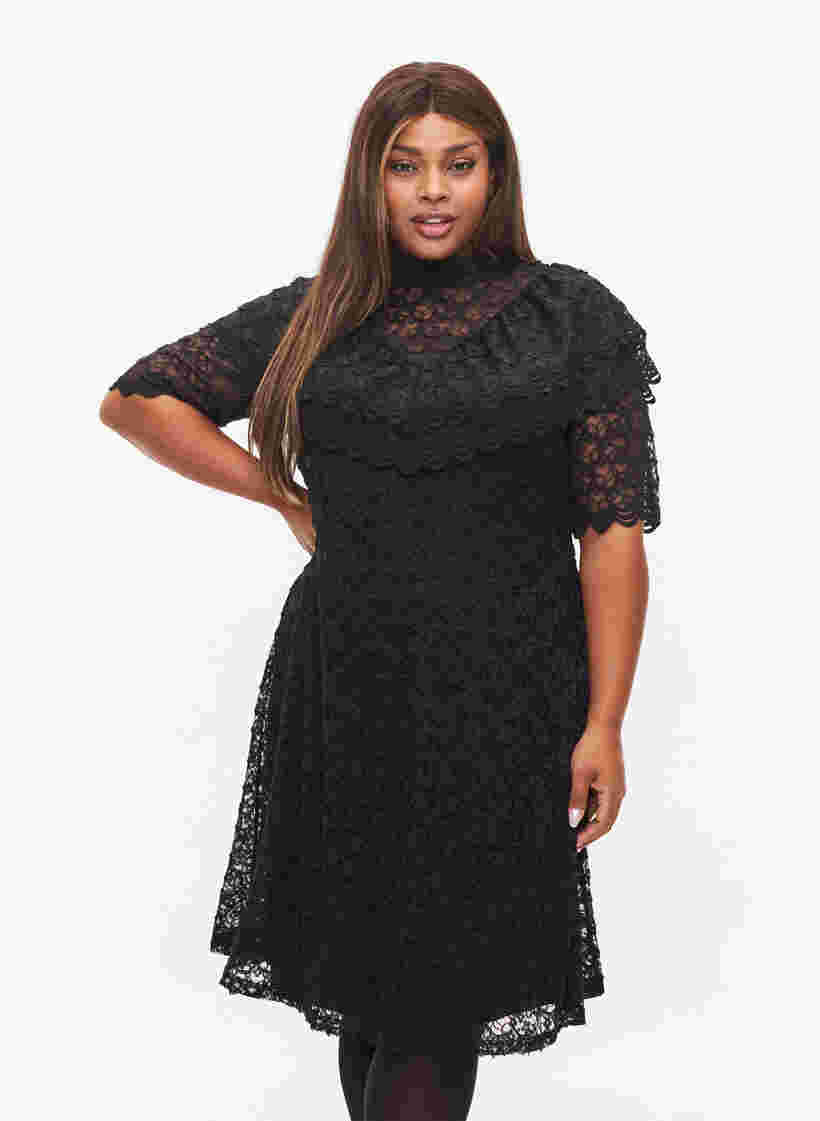 Spetsklänning med 2/4-ärmar, Black, Model image number 0