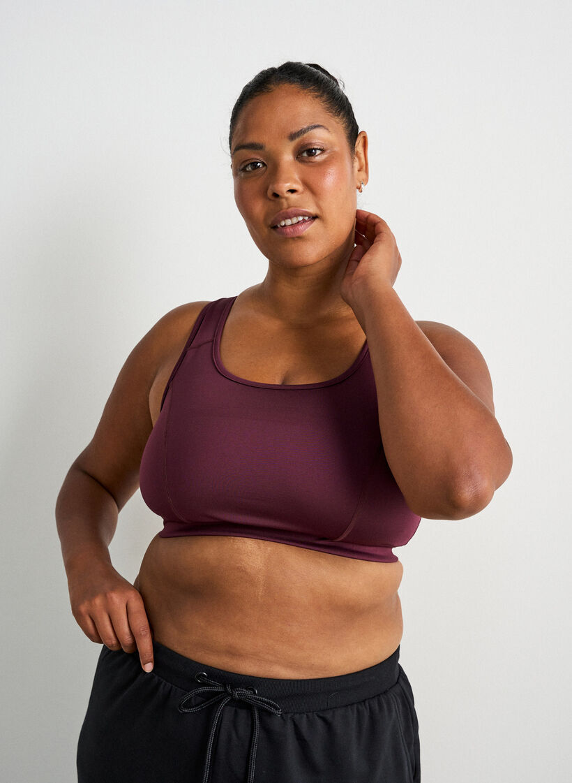 Sport-BH med racerback, R&ouml;d, Model image number 0