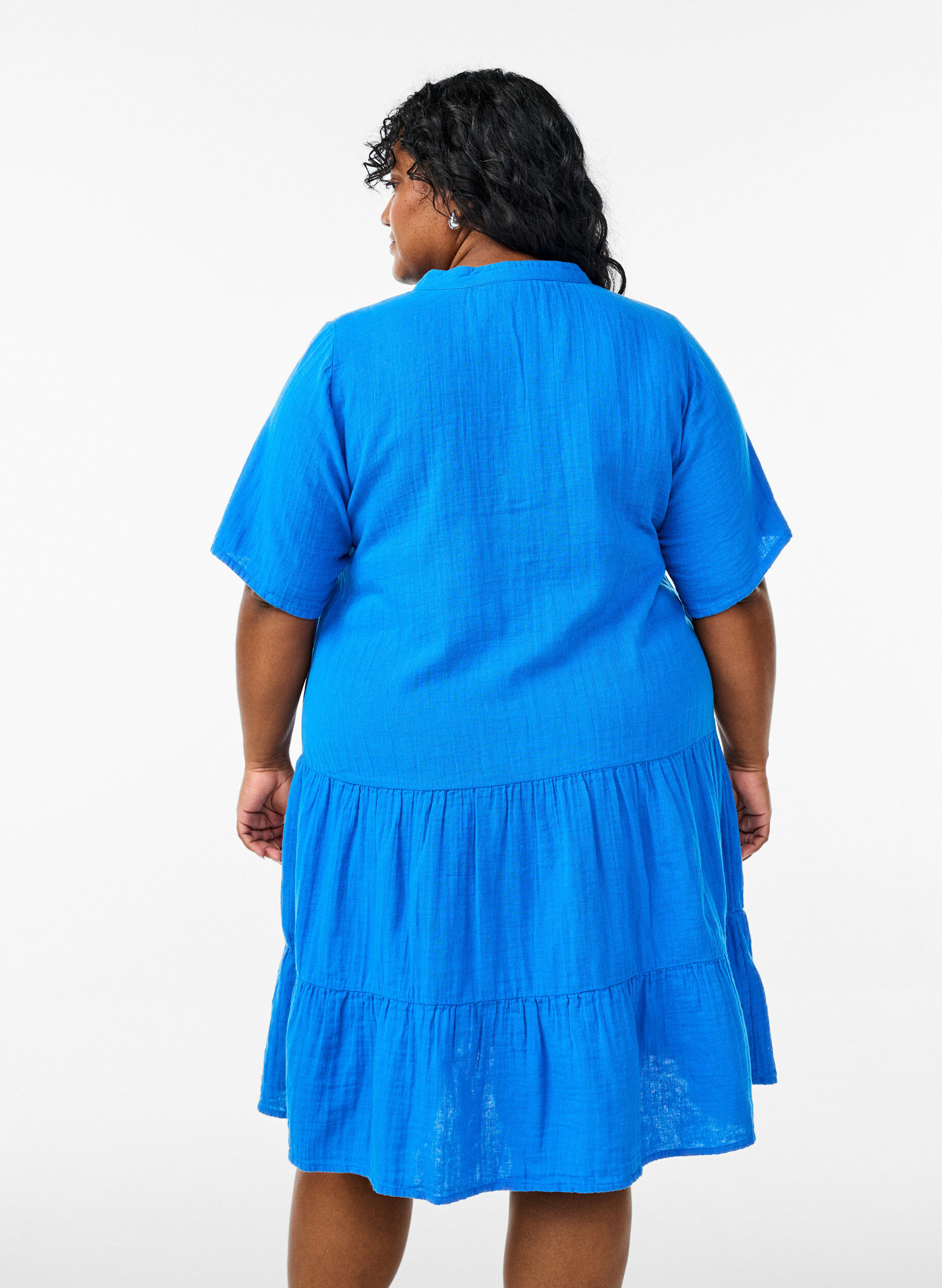 Zizzi Kort a-linjeformad kl&auml;nning i bomullsmuslin, Bl&aring;, Model image number 2
