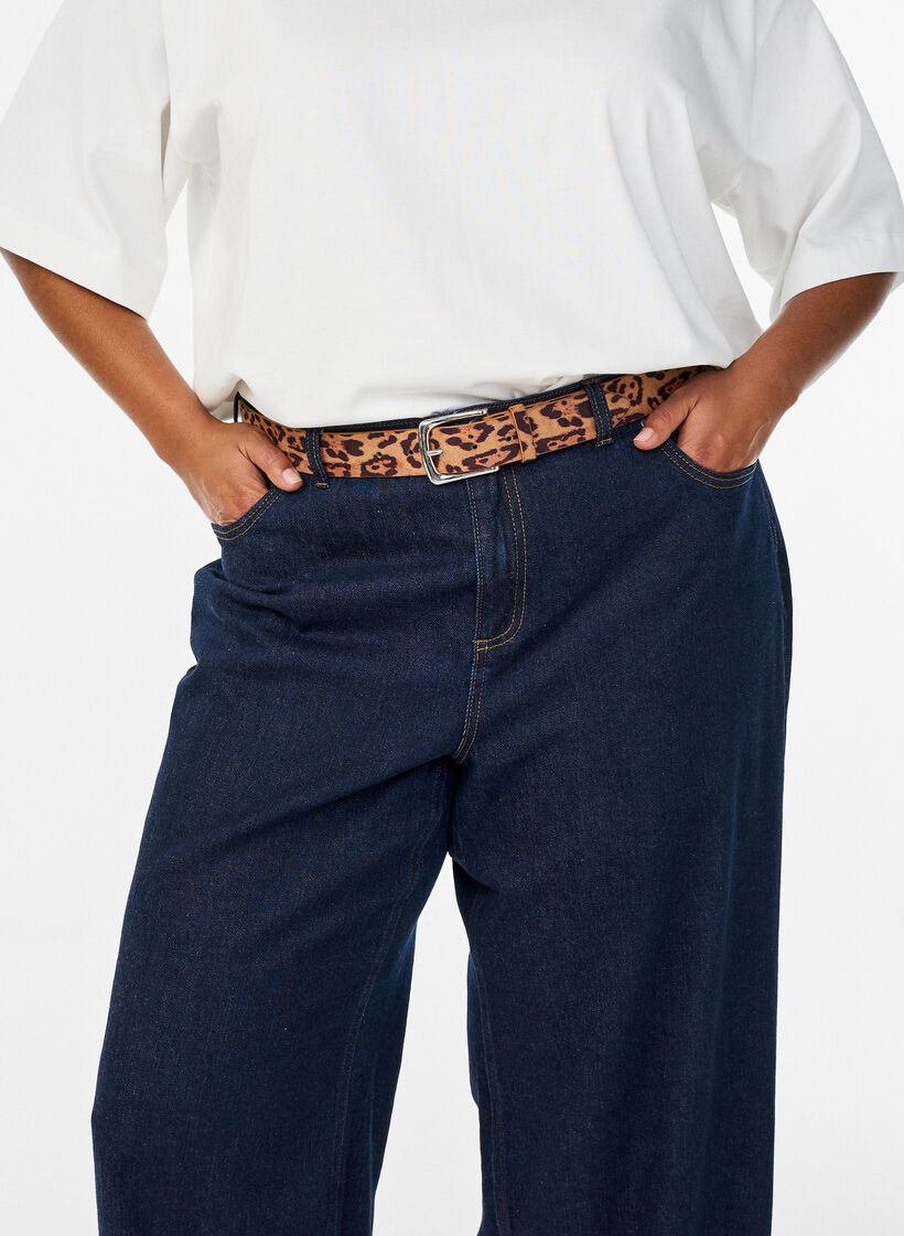 Skärp med leopardmönster, Brun, Model image number 0