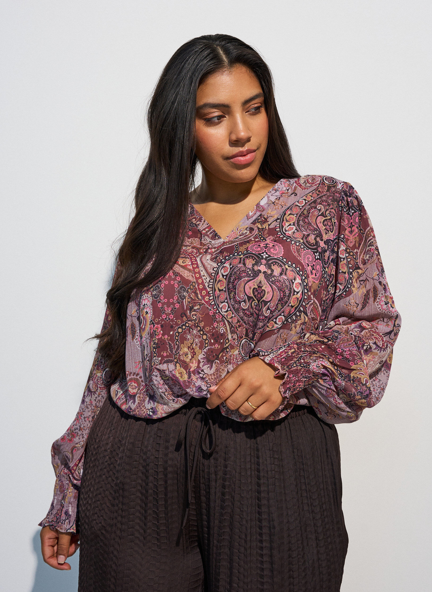 ZizziTunika med paisleym&ouml;nster och smock&auml;rmslut, Rosa, Model image number 0
