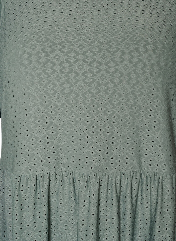 Kort kl&auml;nning med spetsm&ouml;nster och lagerkjol, Gr&ouml;n, Packshot image number 2